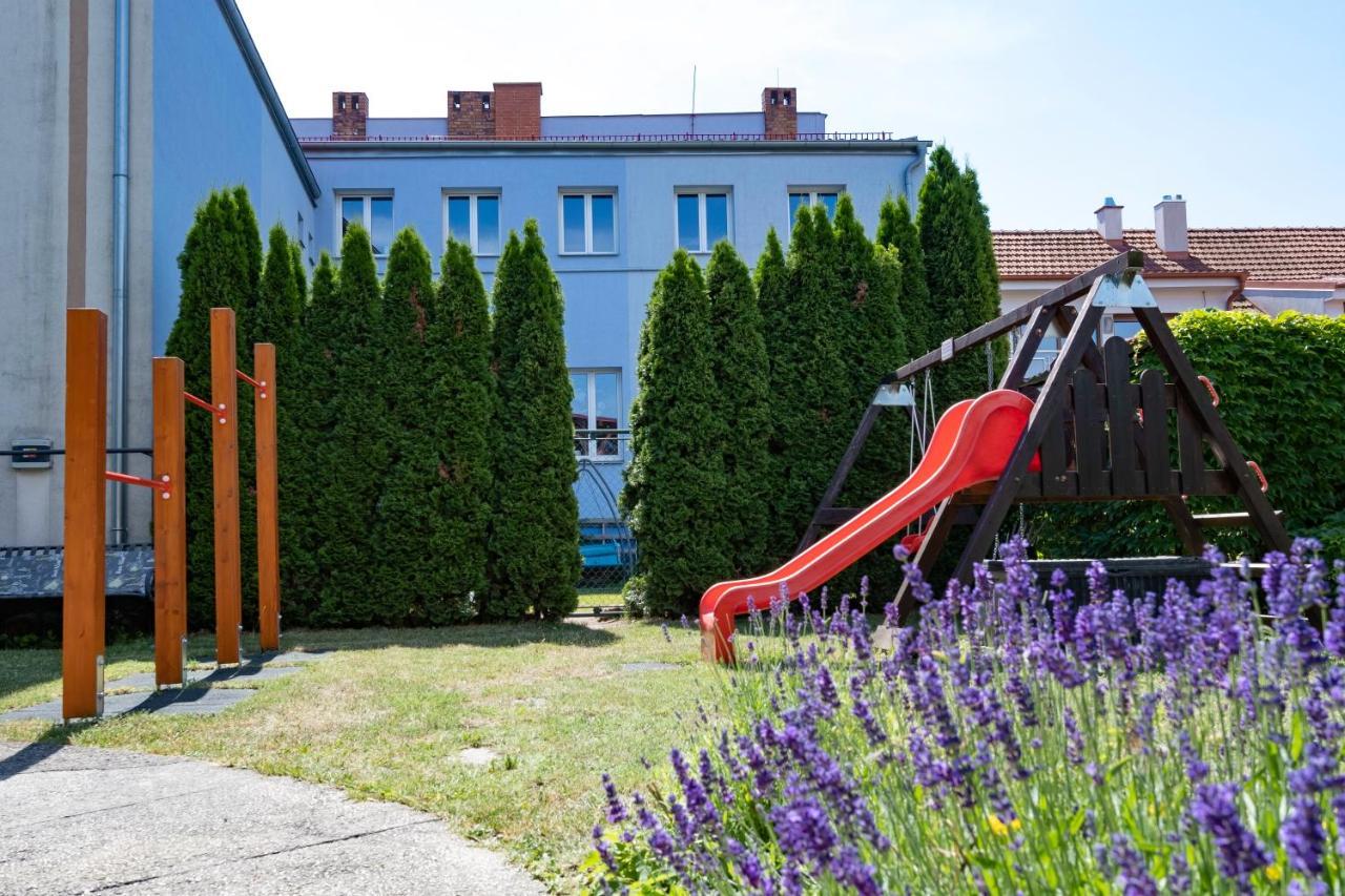 Apartmany Gulliver Mikulov Eksteriør bilde