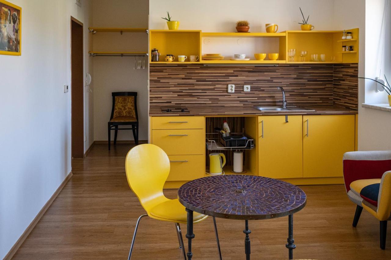 Apartmany Gulliver Mikulov Eksteriør bilde